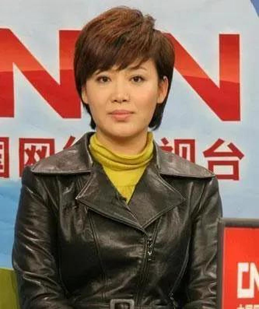 主持人郑丽,20张精美的照片