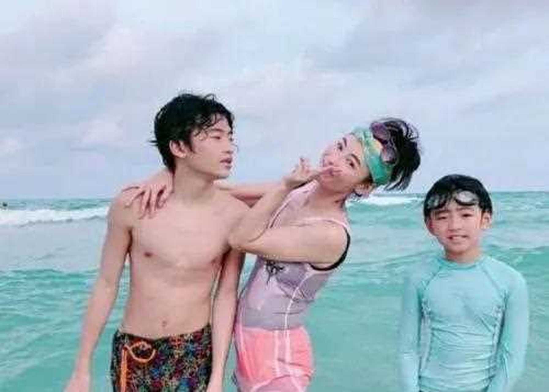 谢霆锋大儿子谢振轩在接受采访时被问到:爸爸会给多少生活费?