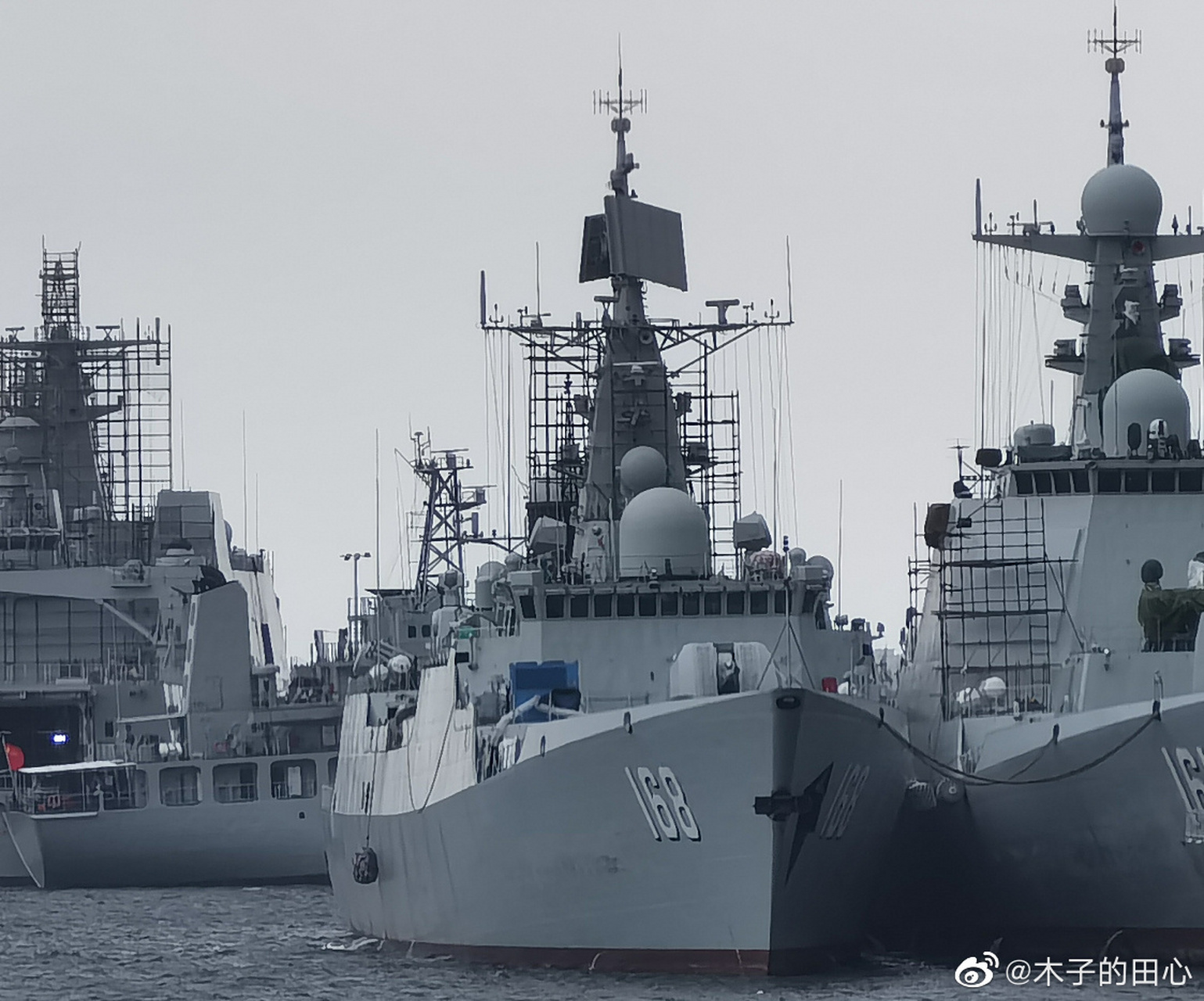 即将完成改造的168广州号导弹驱逐舰,从外观看不出意外的升级为大号