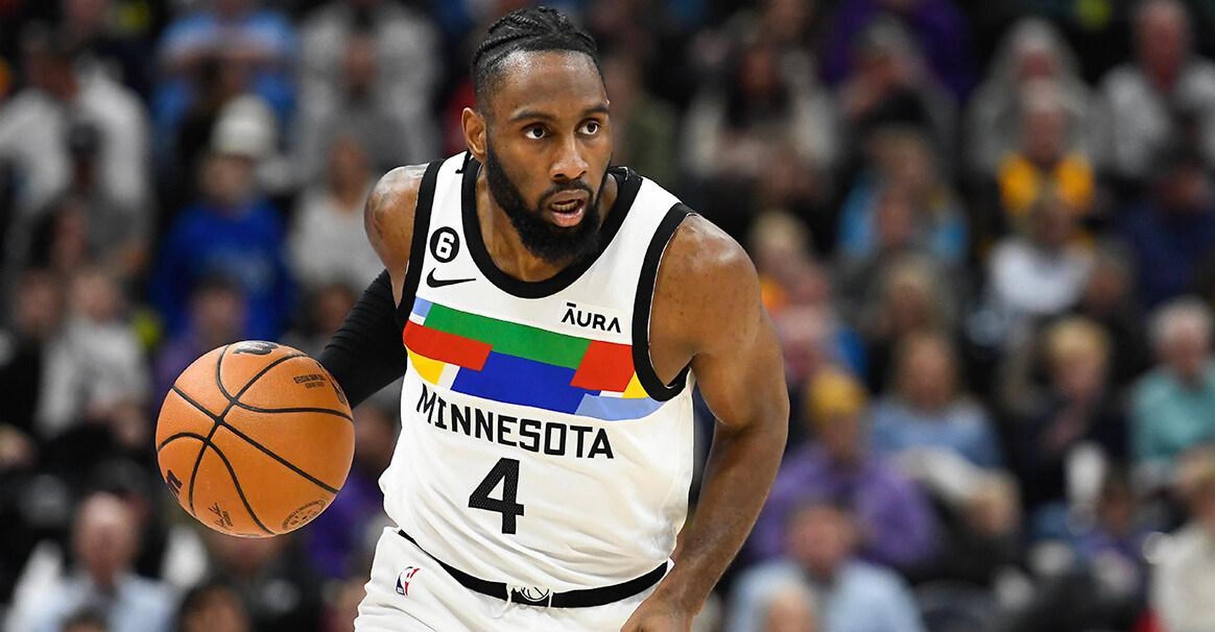 曝杰伦-诺埃尔将不会回归森林狼独行侠对其有意  北京时间7月25日