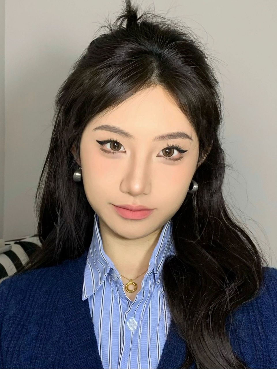 单眼皮内双 无眼影淡颜 妆容教程  是不是很柔雾枯玫瑰 姐妹们喜欢的