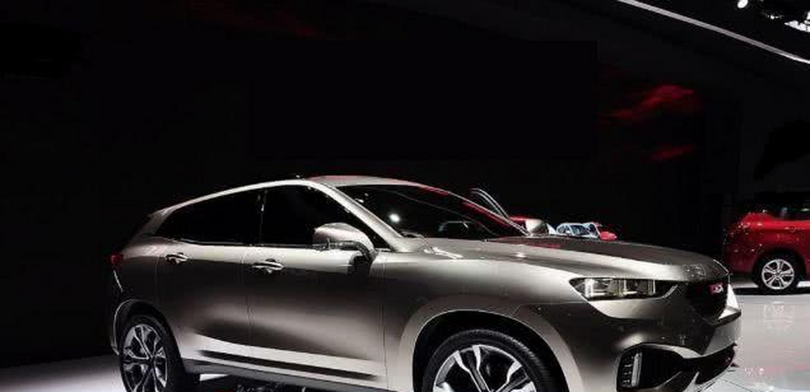 从哈弗h10的外观设计来看,这款车的亮点可以说非常多,完全打破了哈弗h