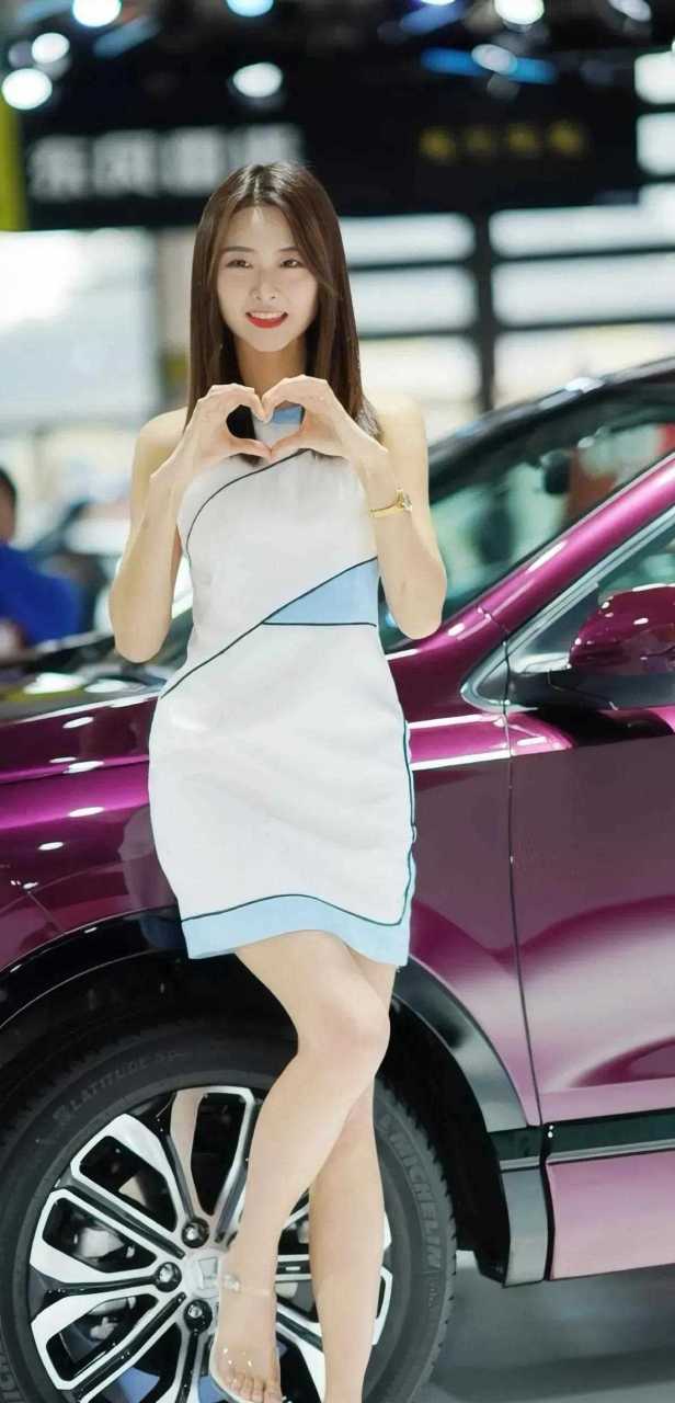 号称第一的车模苏宁,官宣结婚后粉丝直掉百万,怎么努力也挽回不了