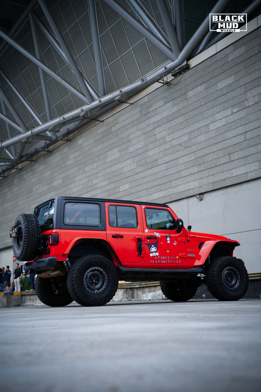 jeep牧马人#  牧马人改装blackmud复古越野轮毂m520案例分享