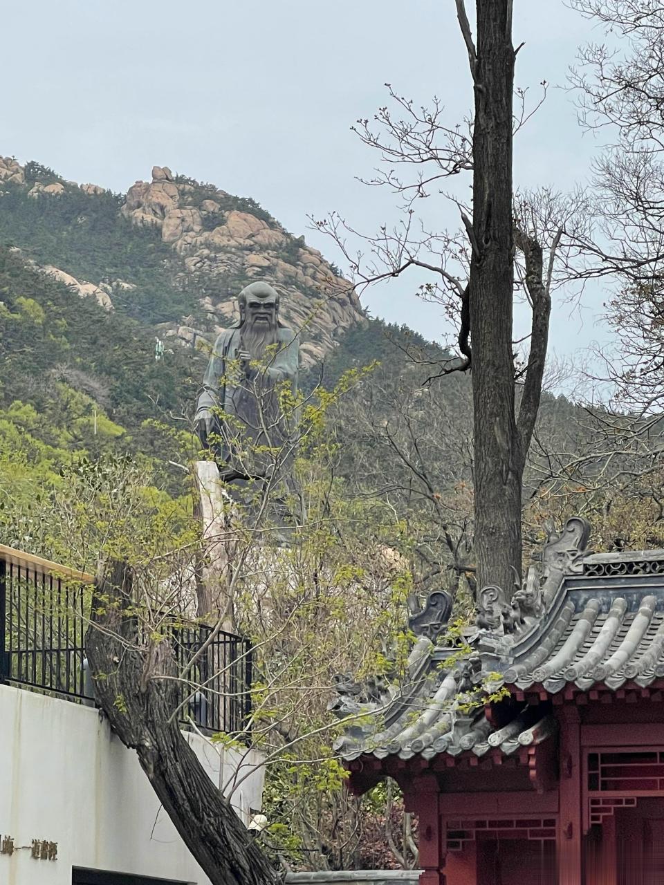 道教圣地,崂山太清宫,好大的老子雕像