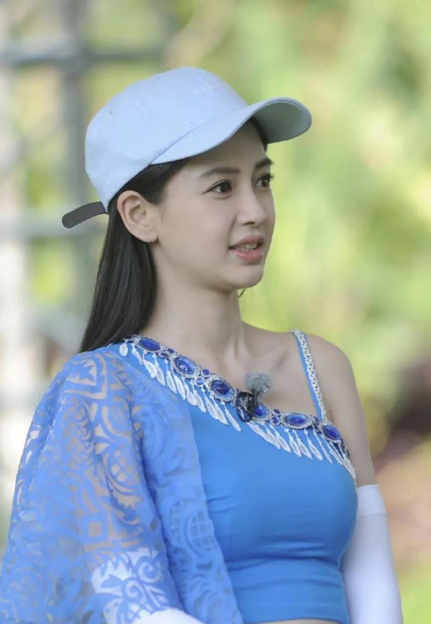 angelababy跑男第一季,这时候的颜值真的好嫩好水灵,从跑男第一季就