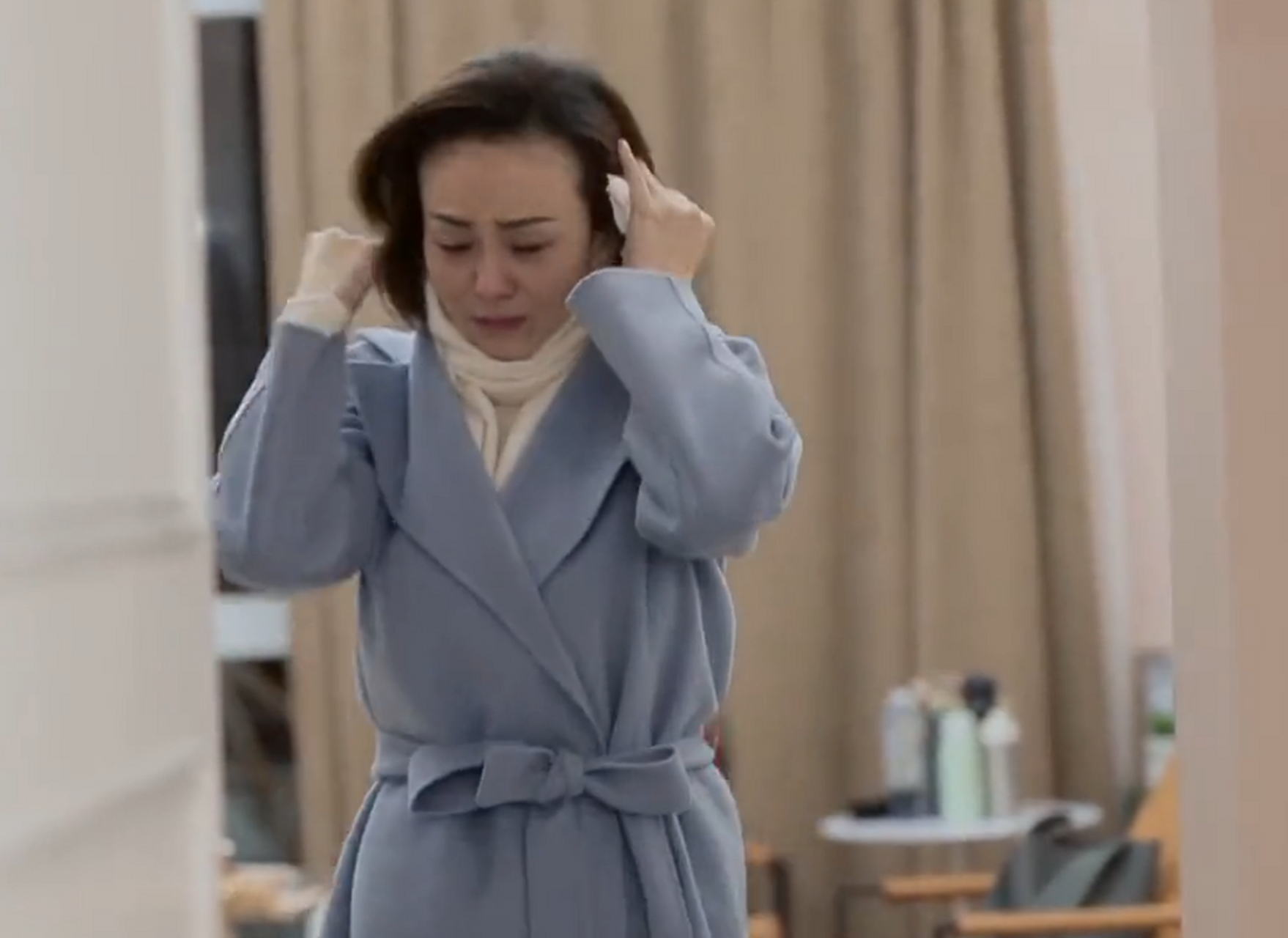 王琳在《怦然再心动》里,一直表示自己不敢谈恋爱,不敢尝试接受别人