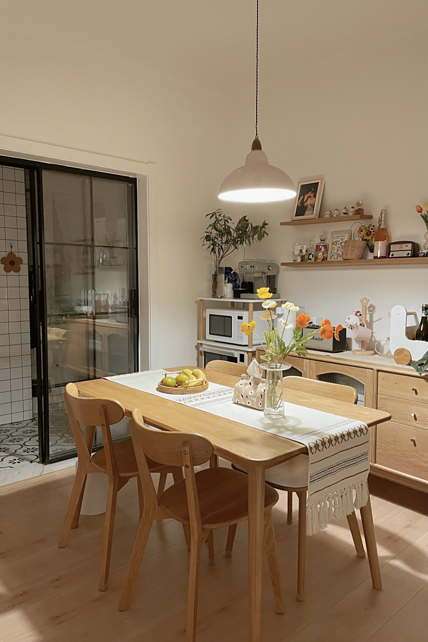 日式原木风  小户型氛围感餐厅软装清单 今天来分享屋主小姐姐的家