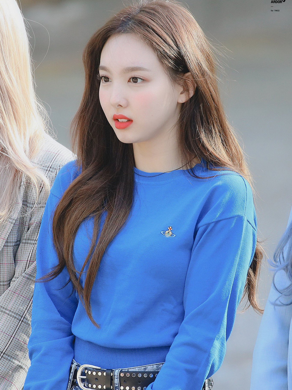 甜美兔牙林娜琏私服穿搭 林娜琏真的是可爱死了 请问是吃可爱多长大的