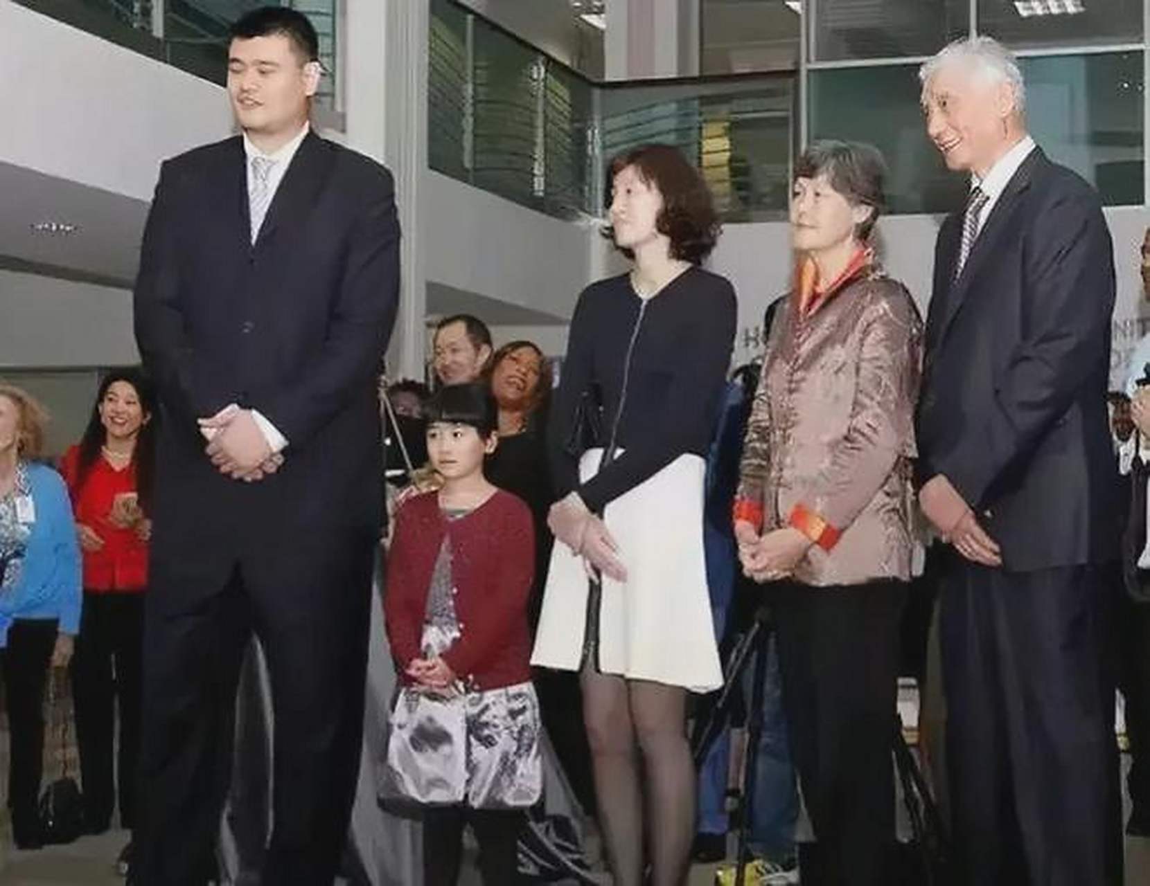 姚明一家的身高真是惊人啊!