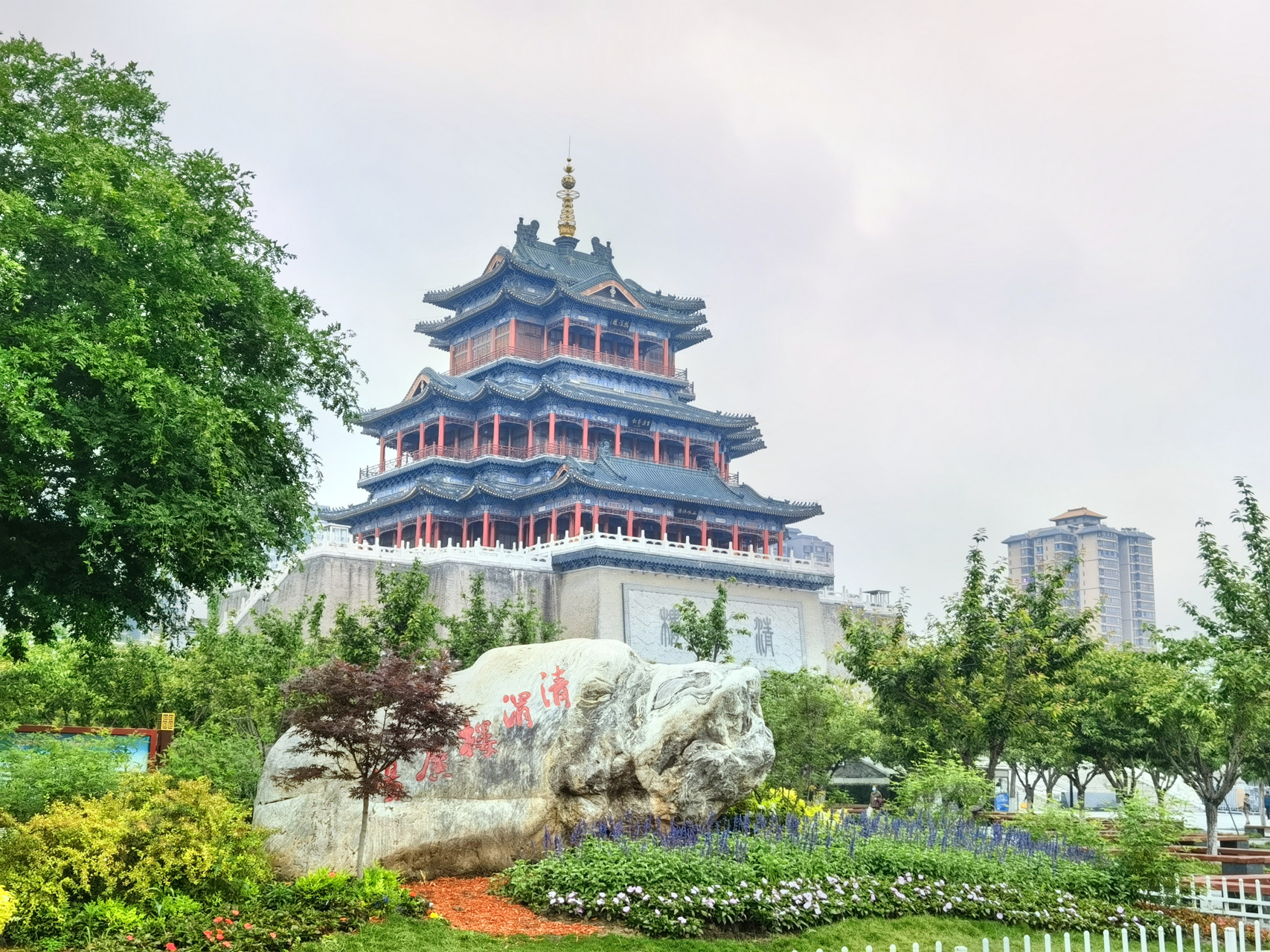 打卡咸阳清渭楼,咸阳城的名字自诞生以来没再变过,清渭楼的文化标记