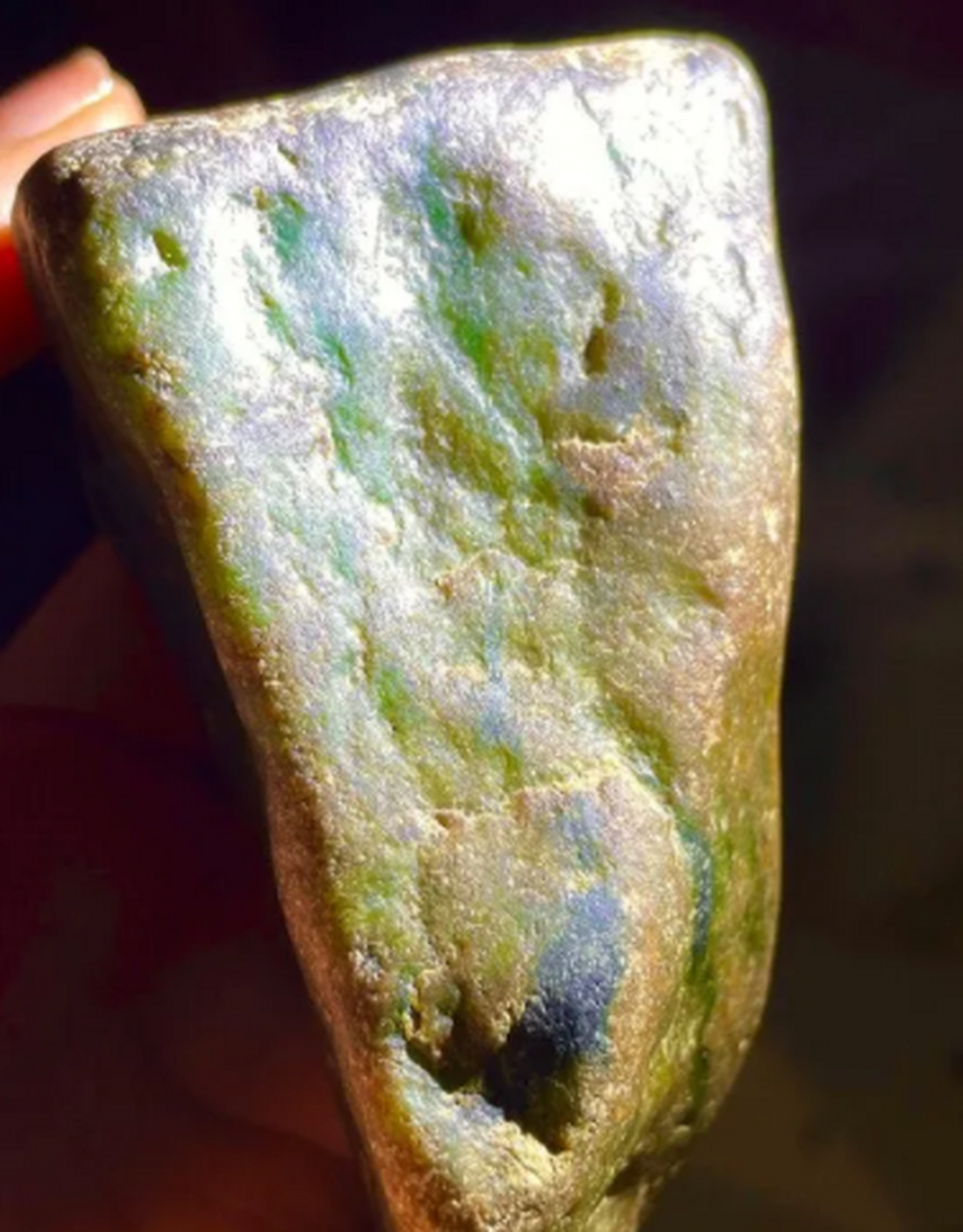 点击头像看直播##翡翠原石#  精品黄加绿,满身都有绿花,种水化开