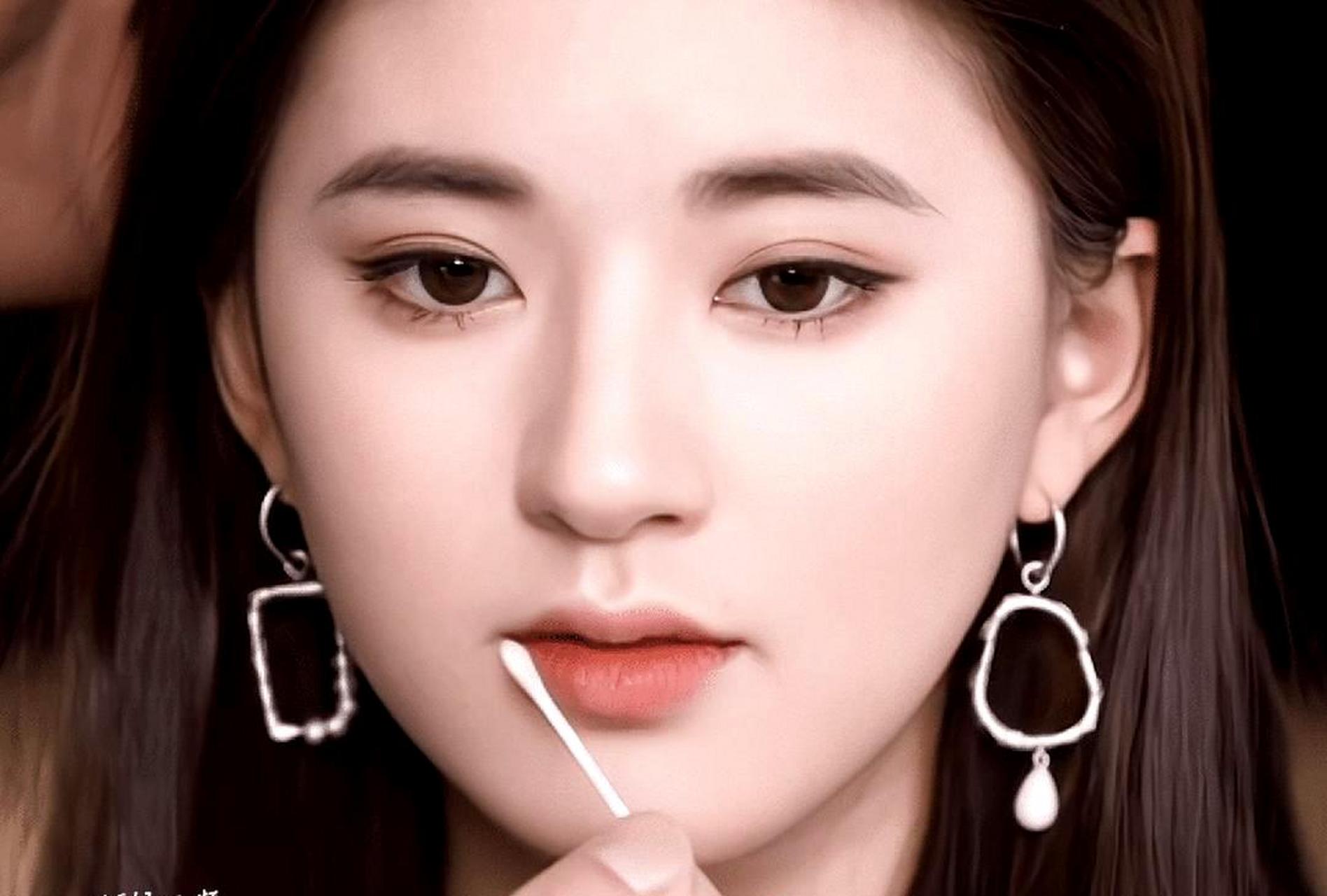 毛戈平为赵露思化妆,虽然很有毛戈平的特色,看起来也不错,但总感觉有