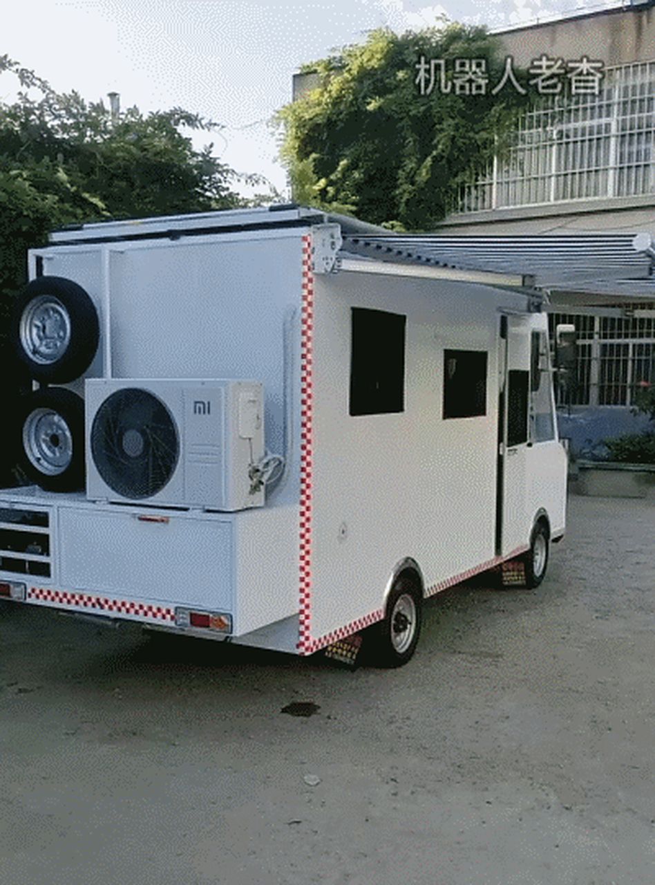 说起纯电动房车,市面上主要是三轮房车,但三轮房车的稳定性和舒适性都