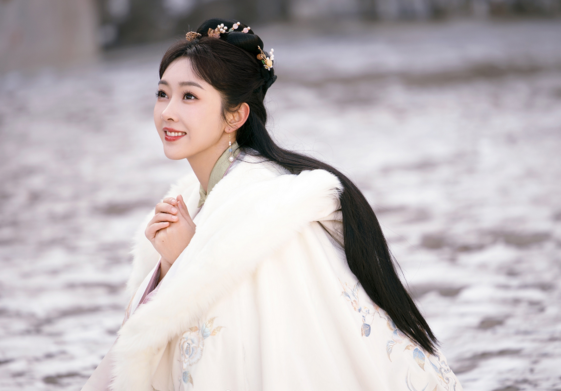 宣璐的古装写真,还是有点东西的.