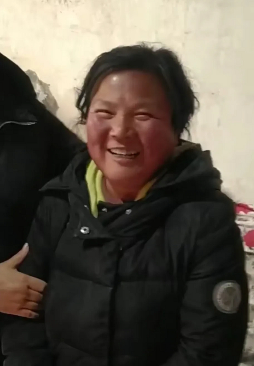 乾县出了两个秦腔名家,一个是李苏迎,一个是商芳会,但是两人结局大不