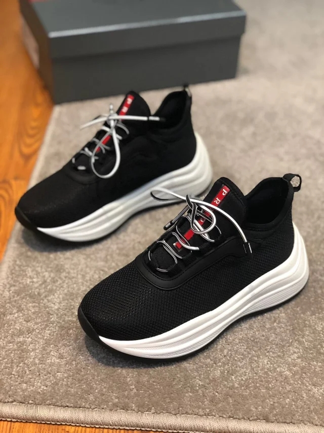 2020最新款时尚休闲运动鞋