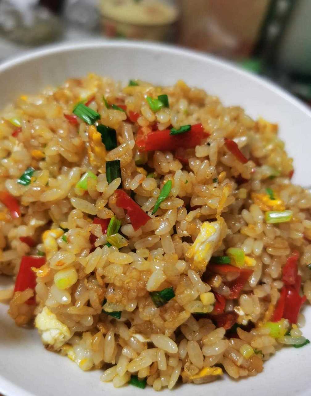 新年第一餐糟辣椒蛋炒饭[太开心]