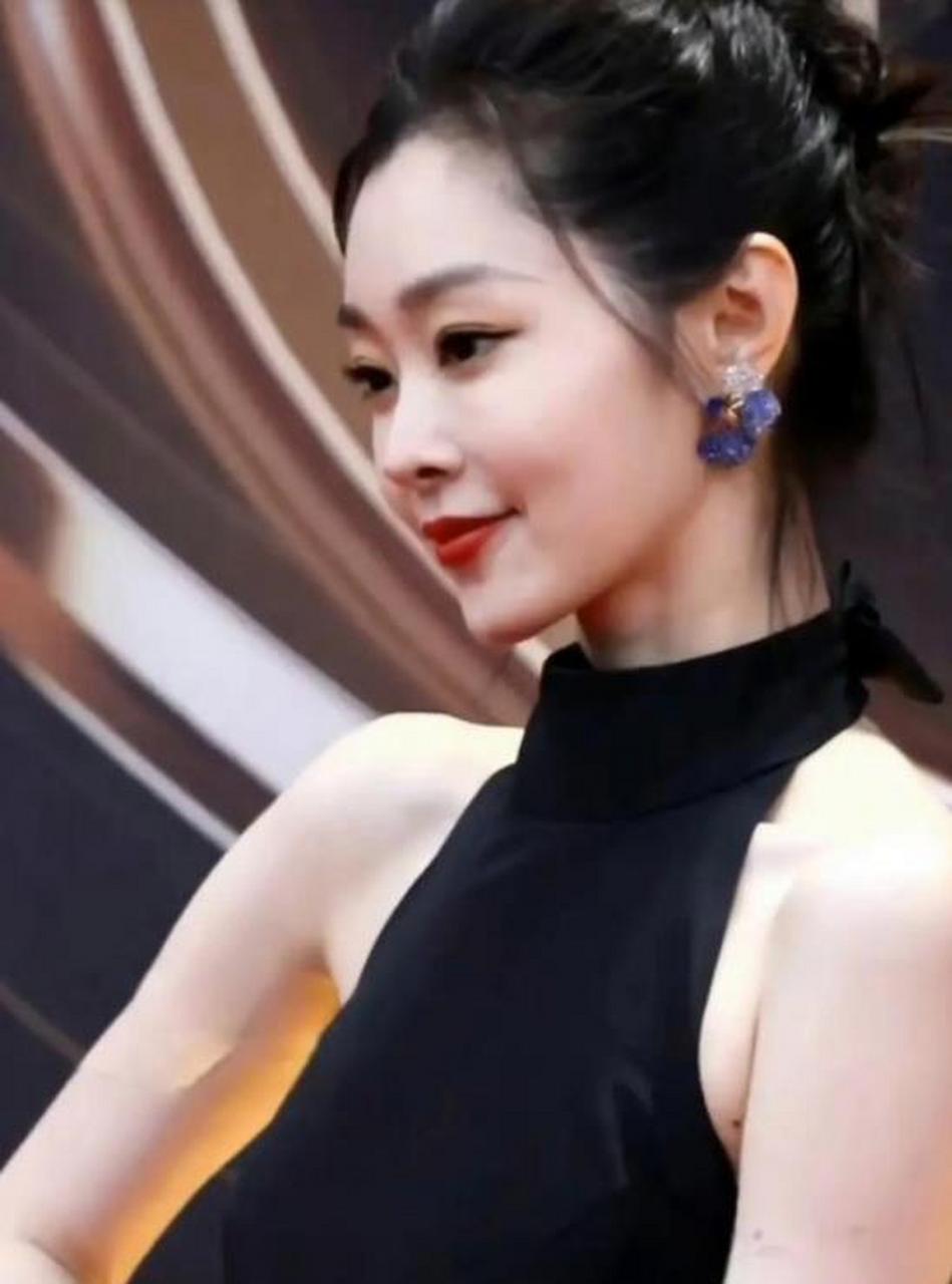 宋轶那么瘦,还那么丰满,外貌真是性感妩媚#宋轶