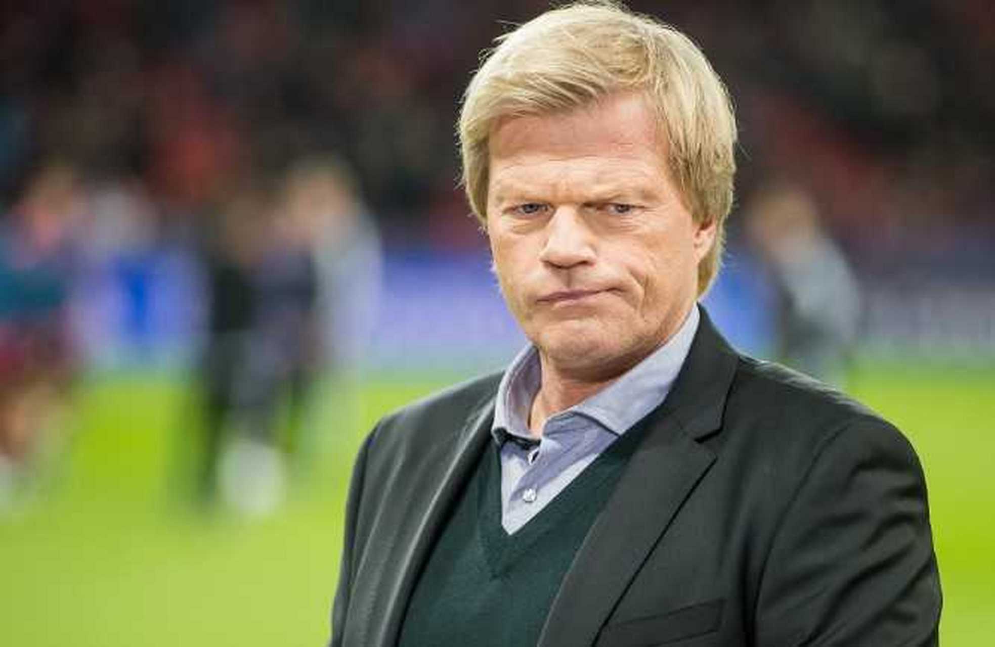 卡恩:拜仁各个位置都足够强大,不需要买人 在对阵那不勒斯的赛前,卡恩