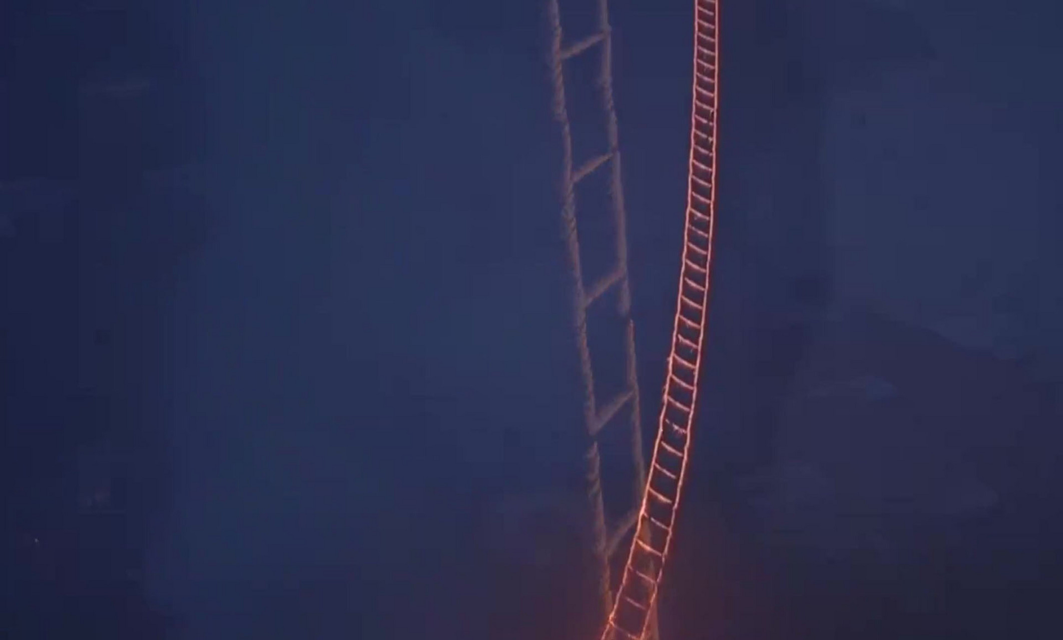 这是不是你们要找的蔡国强老师的天梯烟花,最后才是完整版的哦!