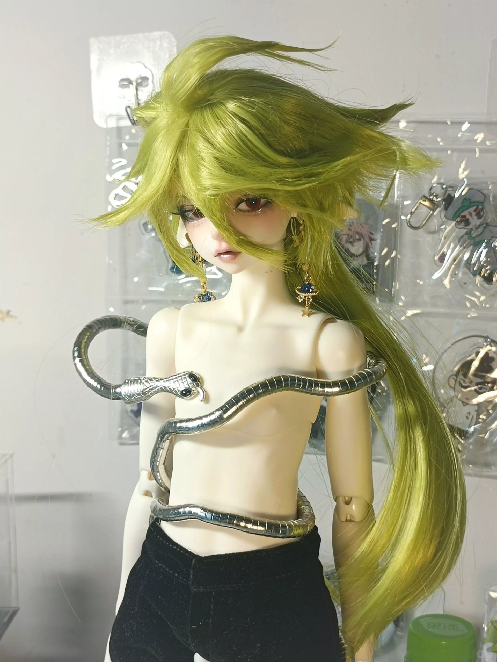 bjd cos	 试着搞个赞得的bjd cos定制的眼珠还没到假毛好难做呃二编