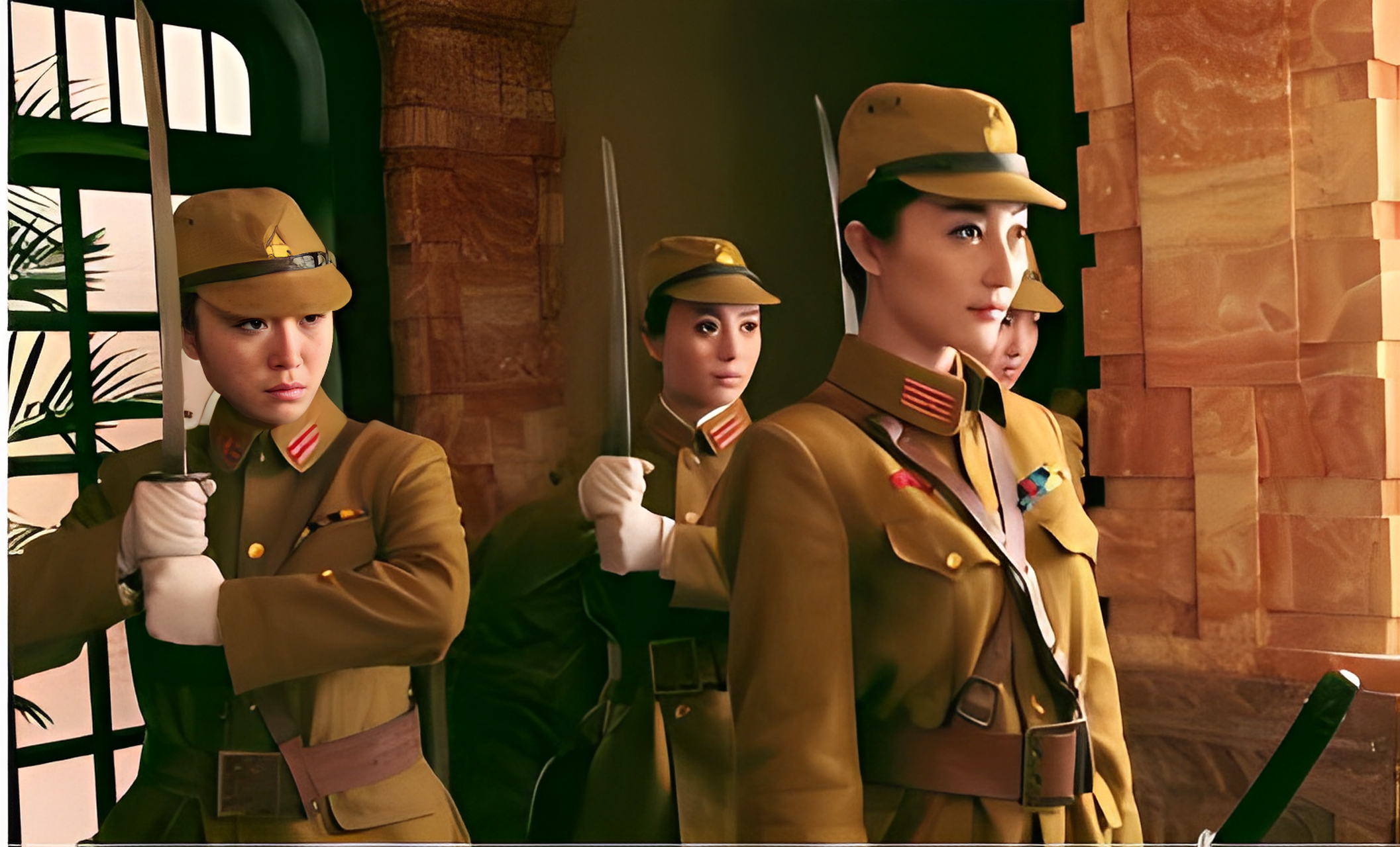 二战期间日本女兵穿裙子上战场的主要原因是两方!  1.