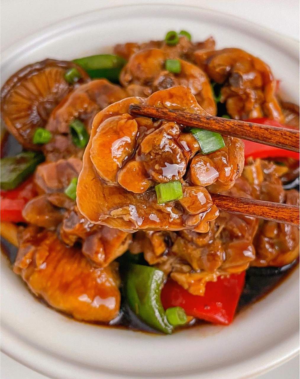 年夜饭必备香菇焖鸡[比心]全家夸你是大厨[比心][比心]| 06马上就要