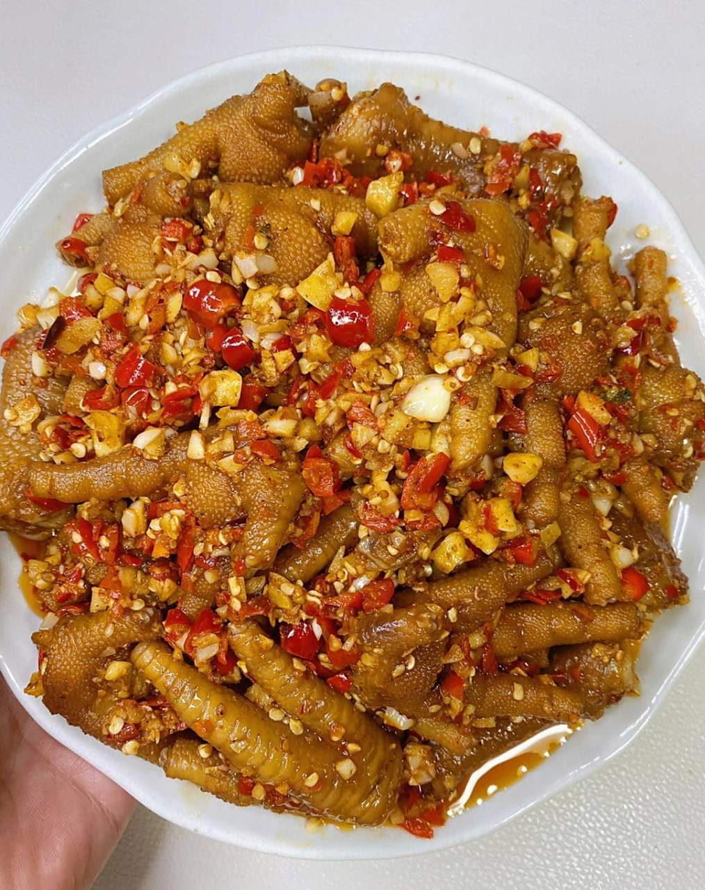 每次都光盘的蒜香鸡爪强烈推荐|||做法简单,一看就会,蒜香浓郁,好吃到