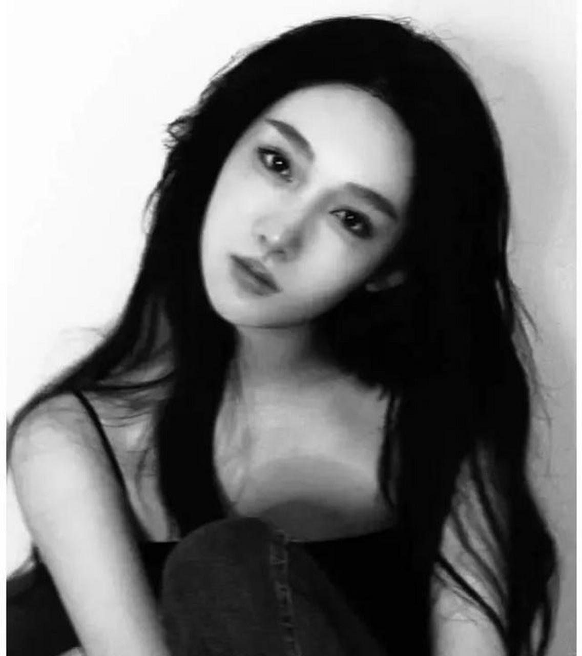 疑似都美竹风尘照流出,站成一排供人挑选