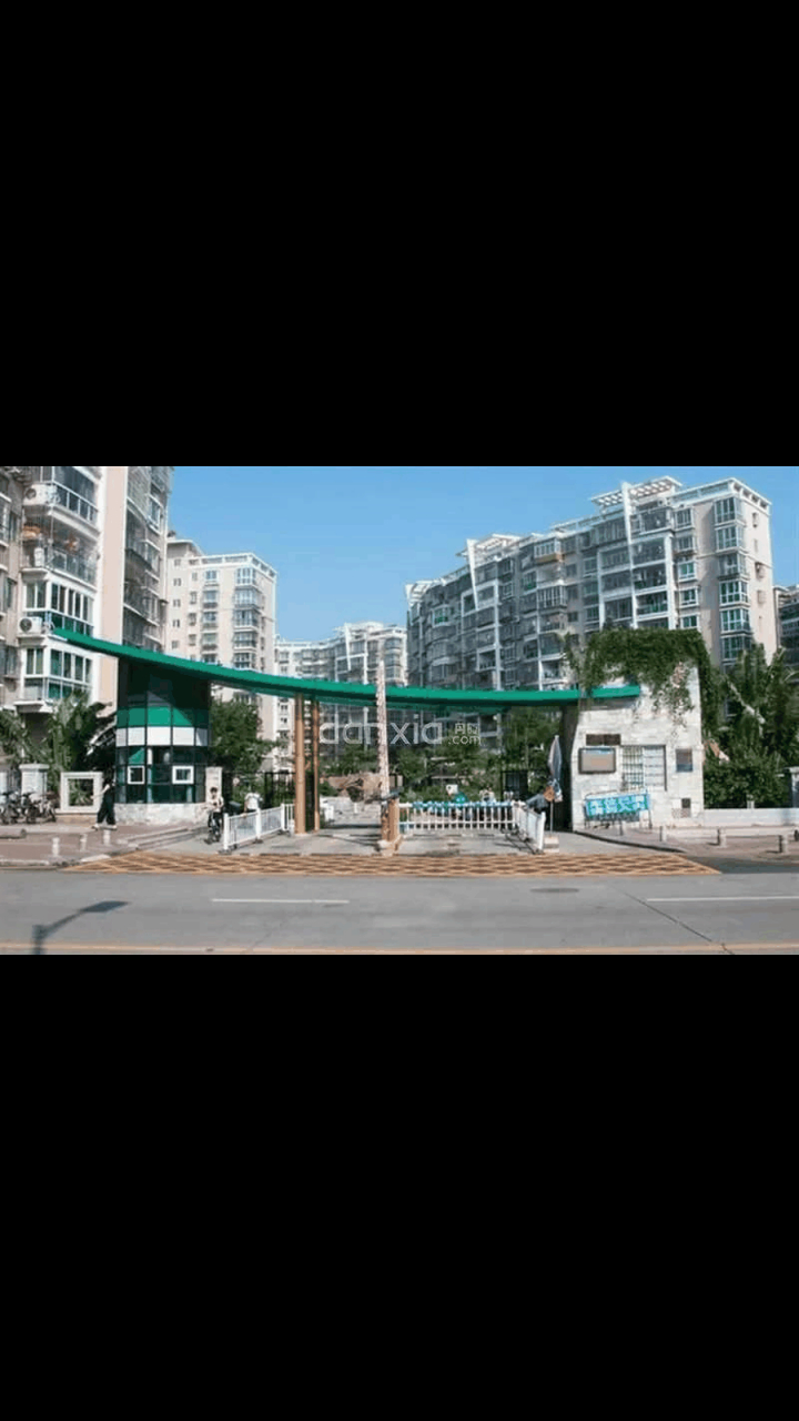 gif创作人# 我同事买了一套厦门翔鹭花城的房子,家里父母亲戚,可帮着