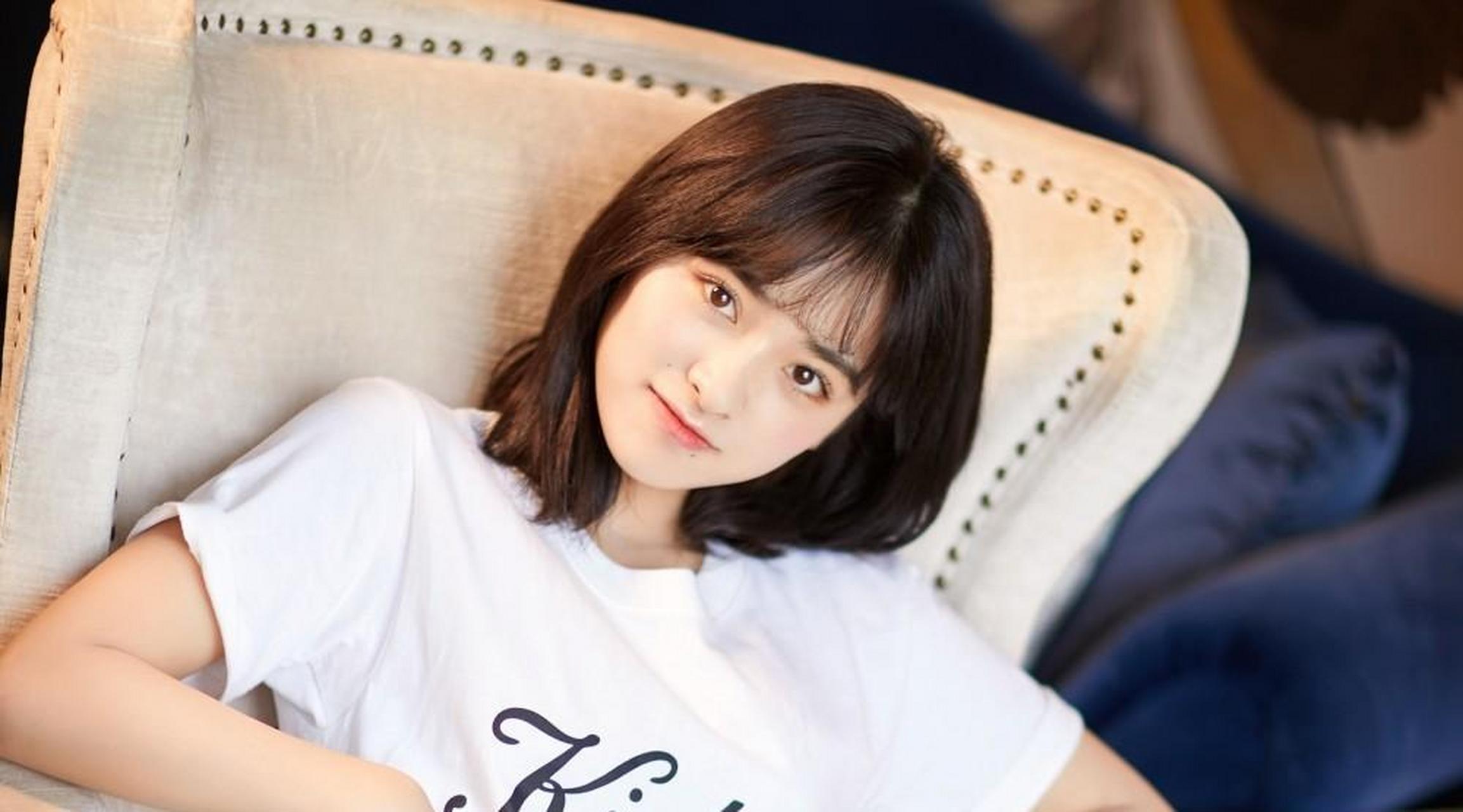 短发少女沈月 清纯养眼写真