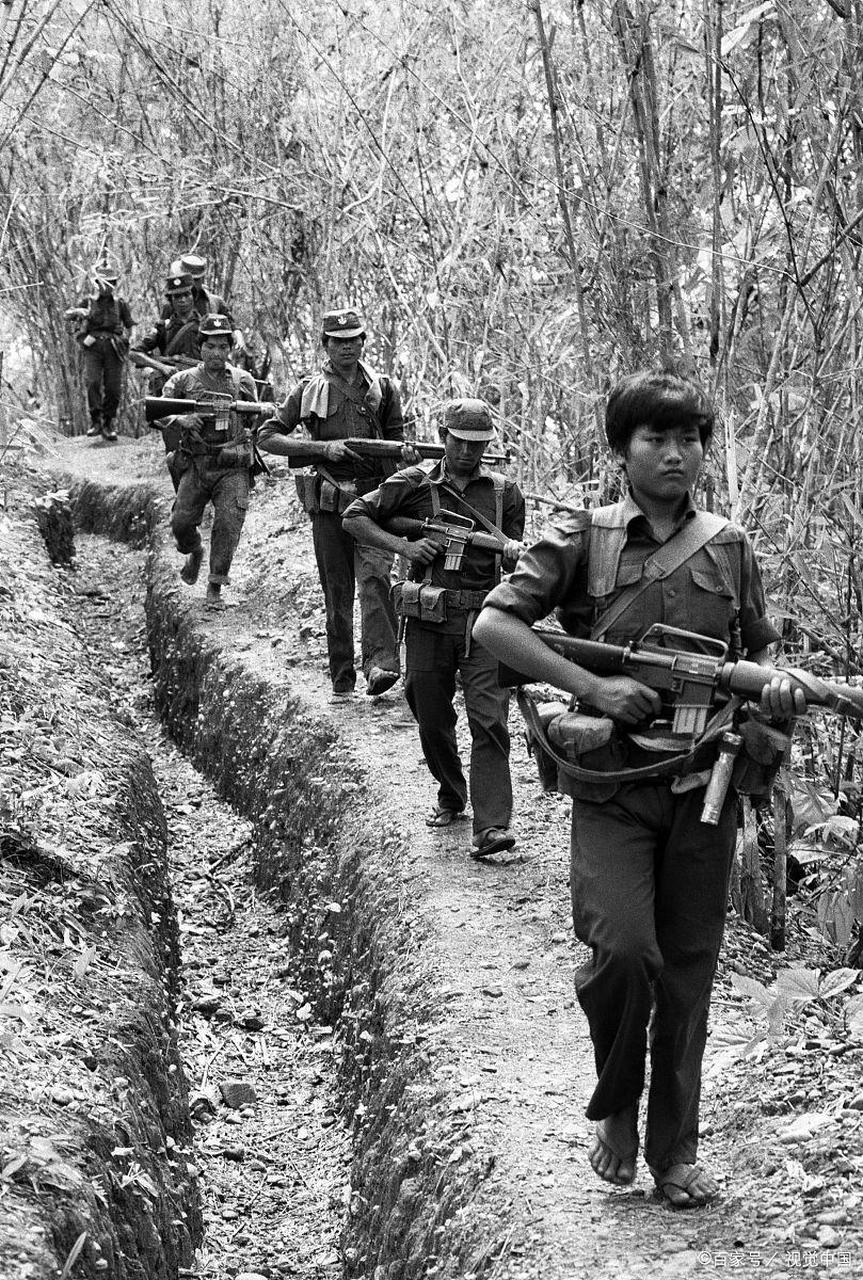 1979年,在对越自卫反击战中,我军要占领越军211高地.