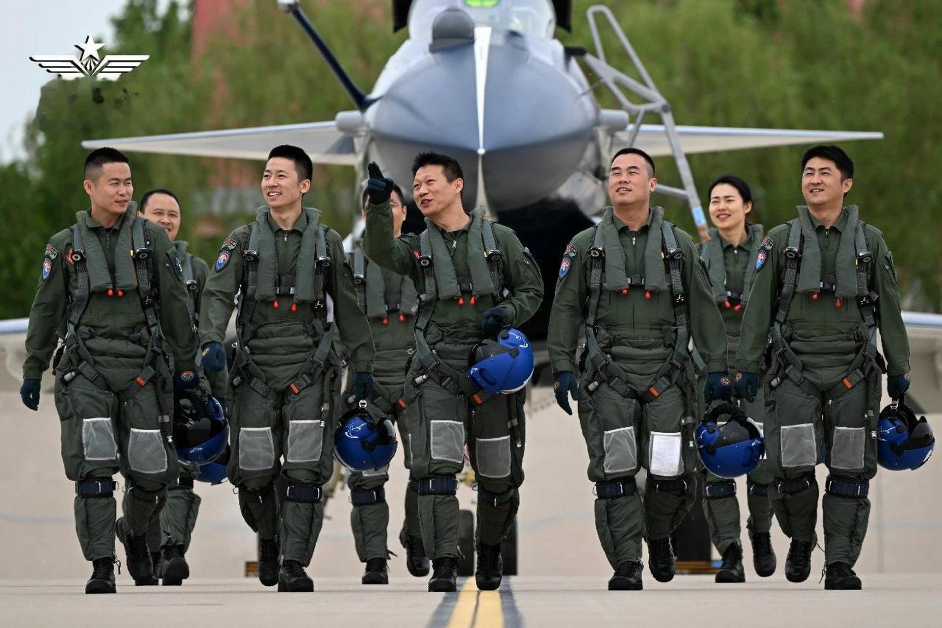 中国空军军服图片大全图片