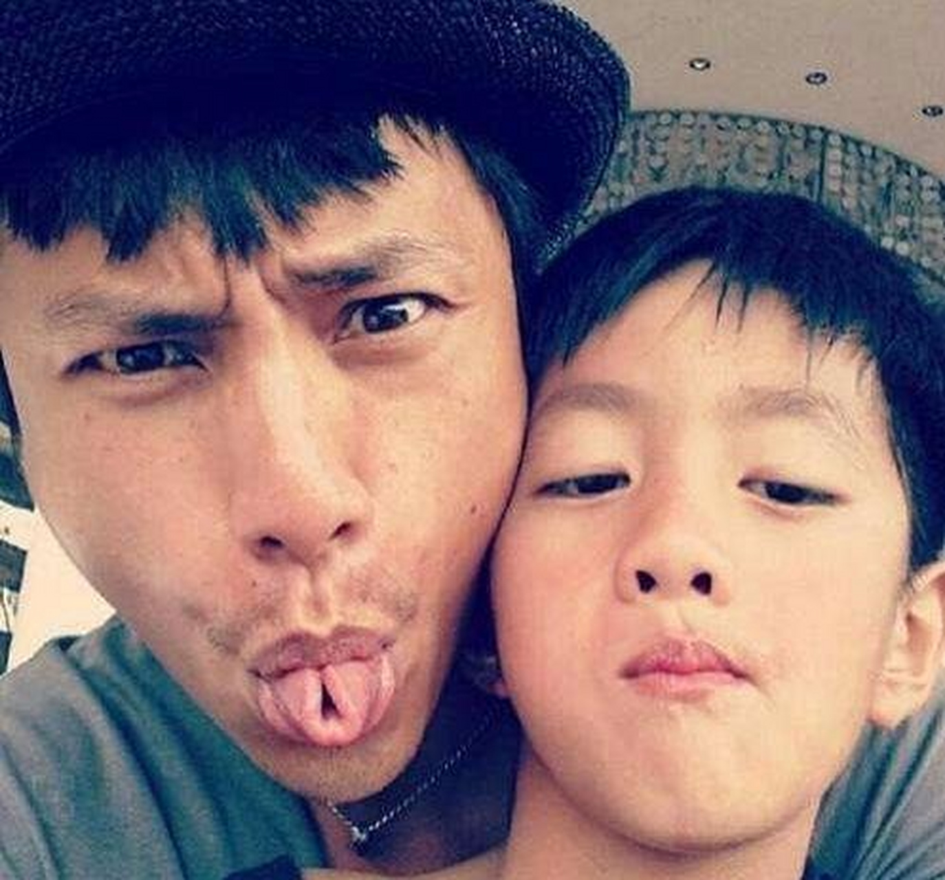近日,陈坤晒出了和18岁儿子陈尊佑的照片.