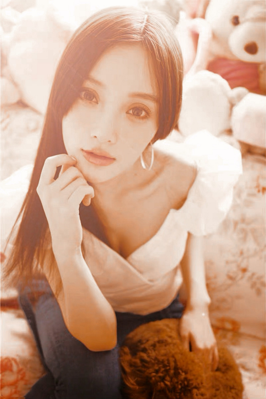 李小璐拍的男人装,魅惑力十足呀