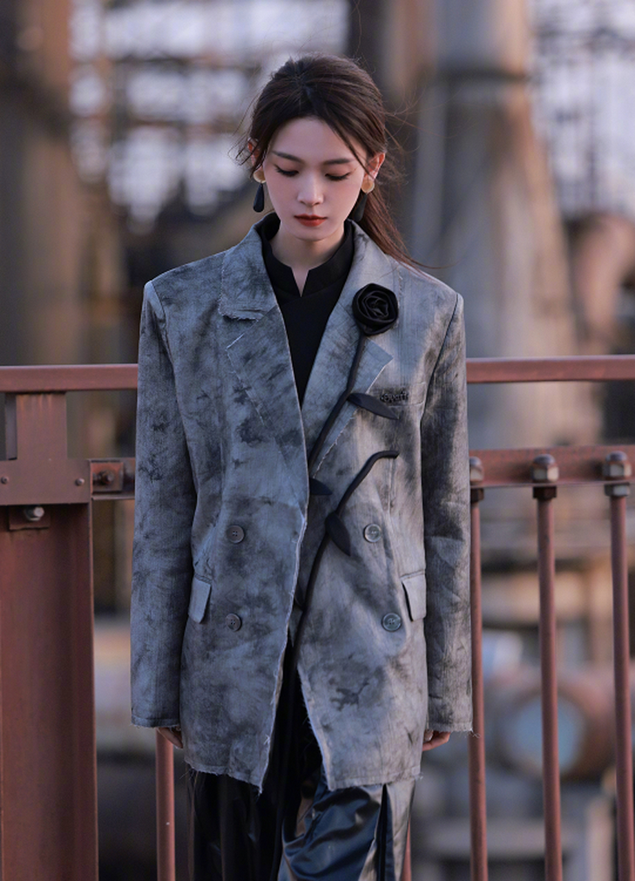 陈瑶这新中式穿搭,是不是很酷?