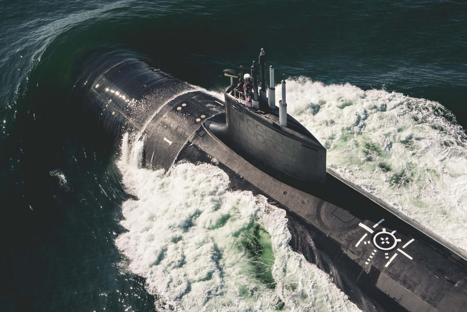 弗吉尼亚级特拉华号攻击核潜艇,是第八艘也是最后一艘弗吉尼亚block