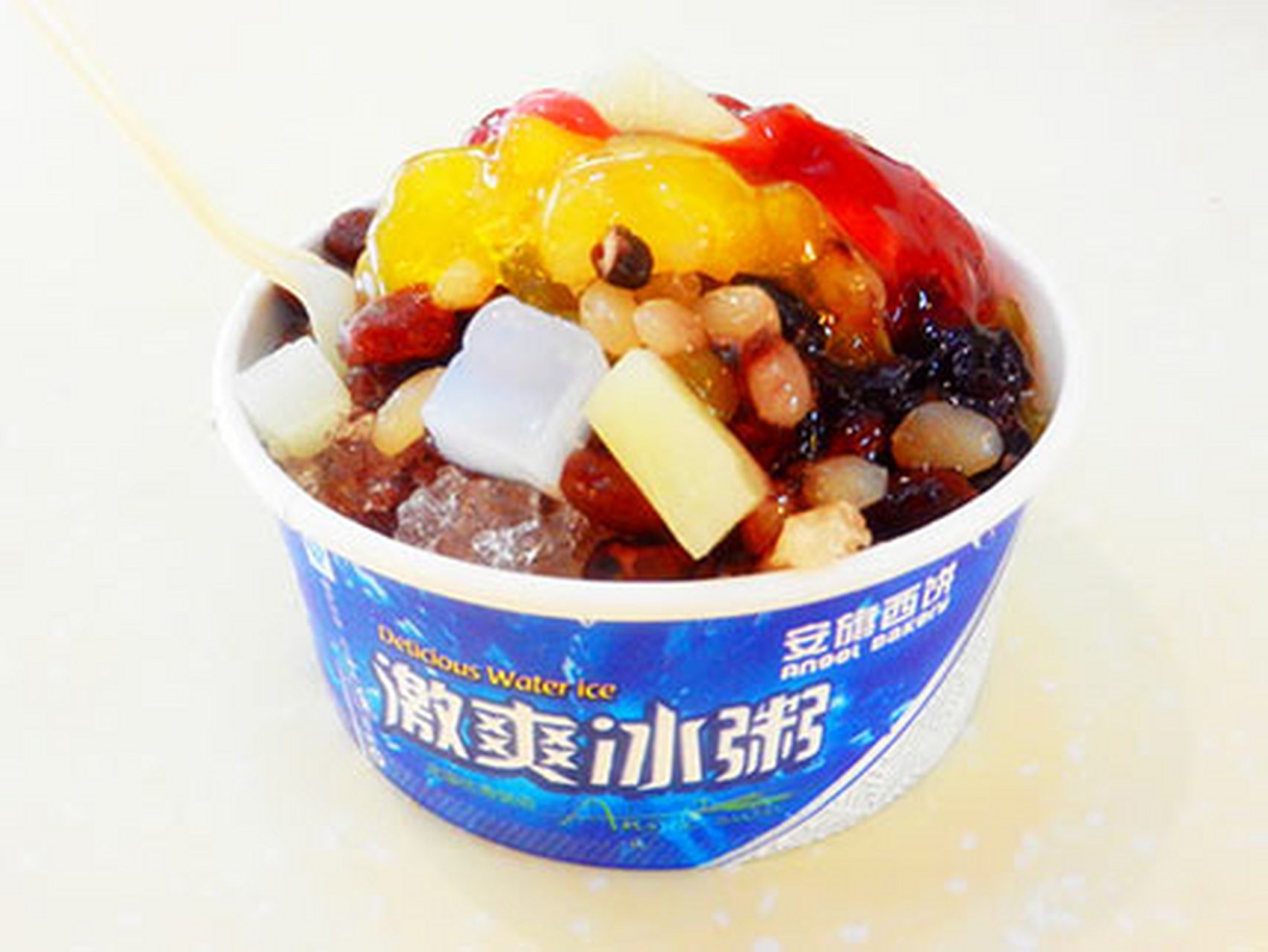 冰粥确是解暑消热的一款小吃,夏日吃再合适不过.