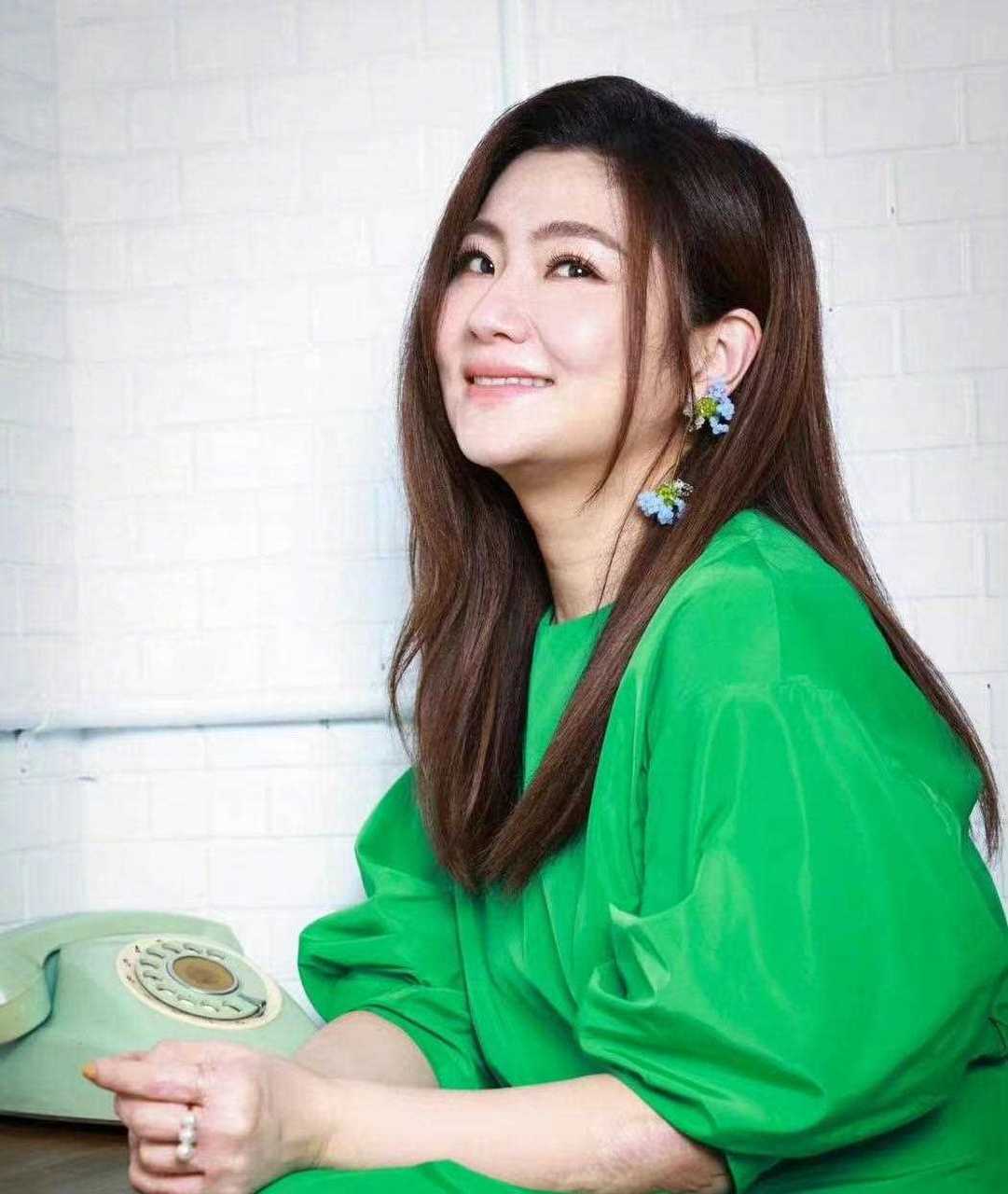 [大笑] ,she成员selina在接受访问时曾坦言,她已经和现男友表过态:"我