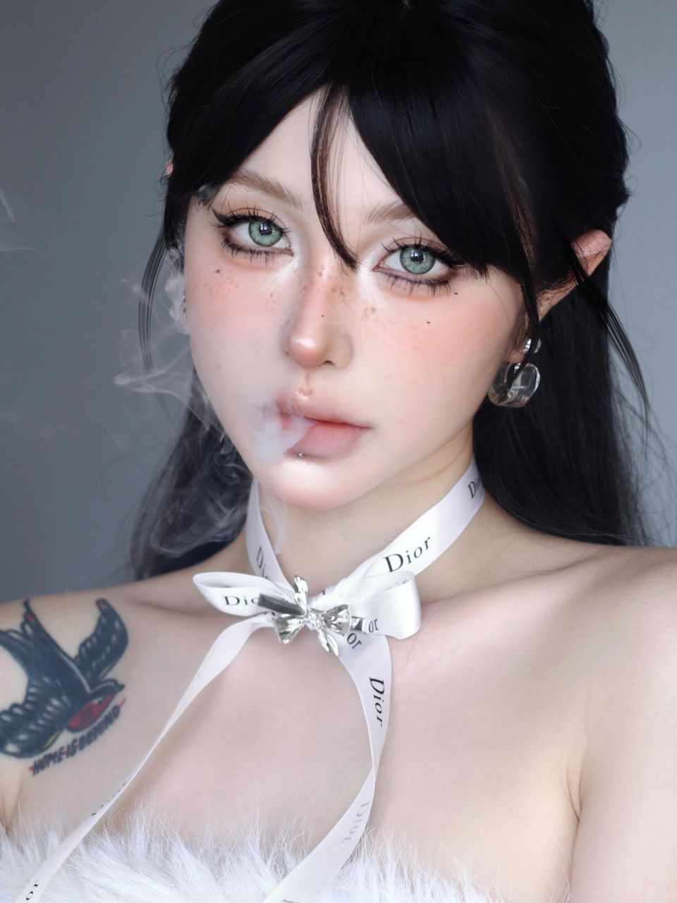 亚裔小烟熏 #来拍照了 #今日妆容 #妆 容分享 #亚裔妆 #烟熏妆