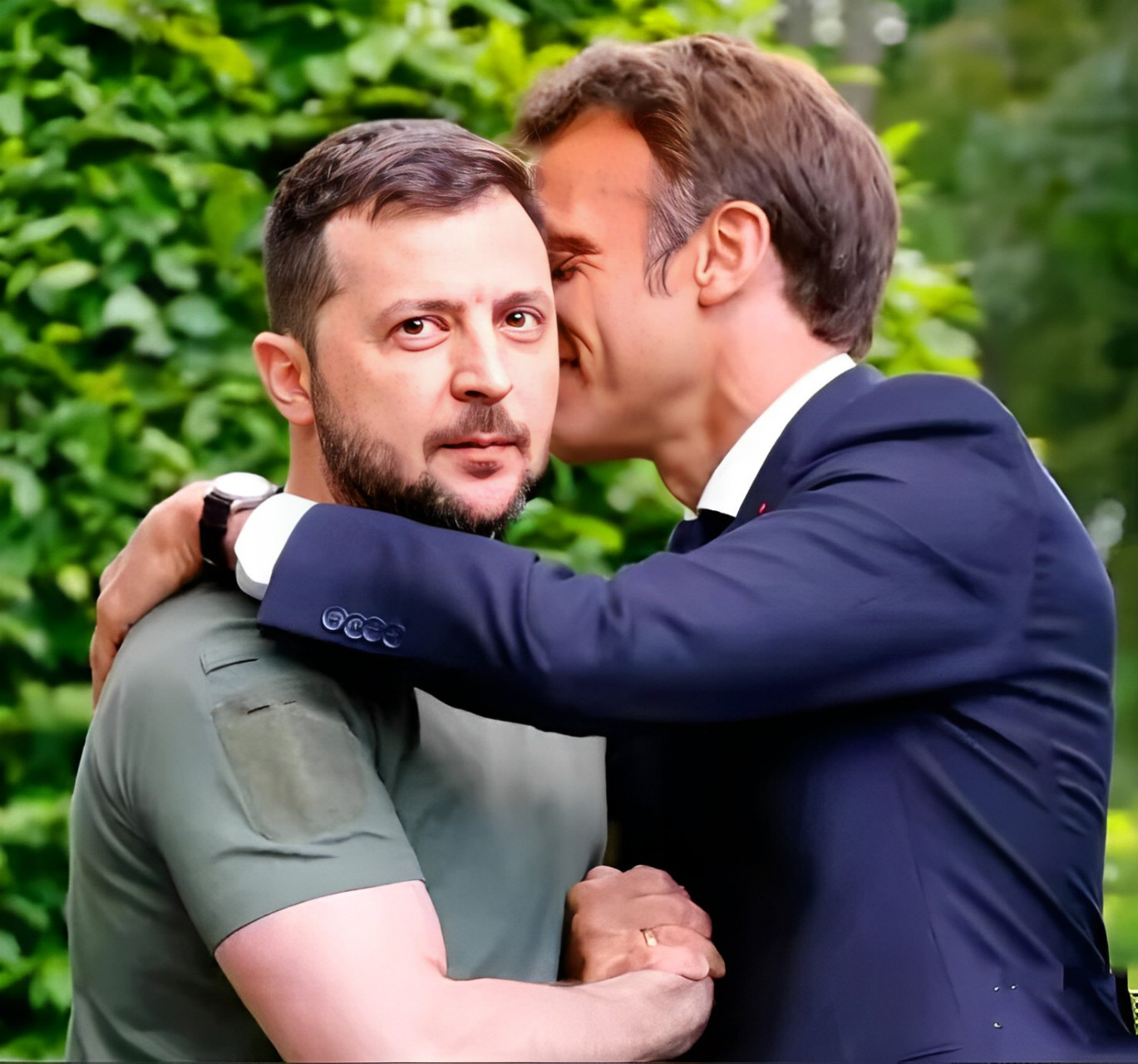 马克龙和泽连斯基的年龄仅相差34天!