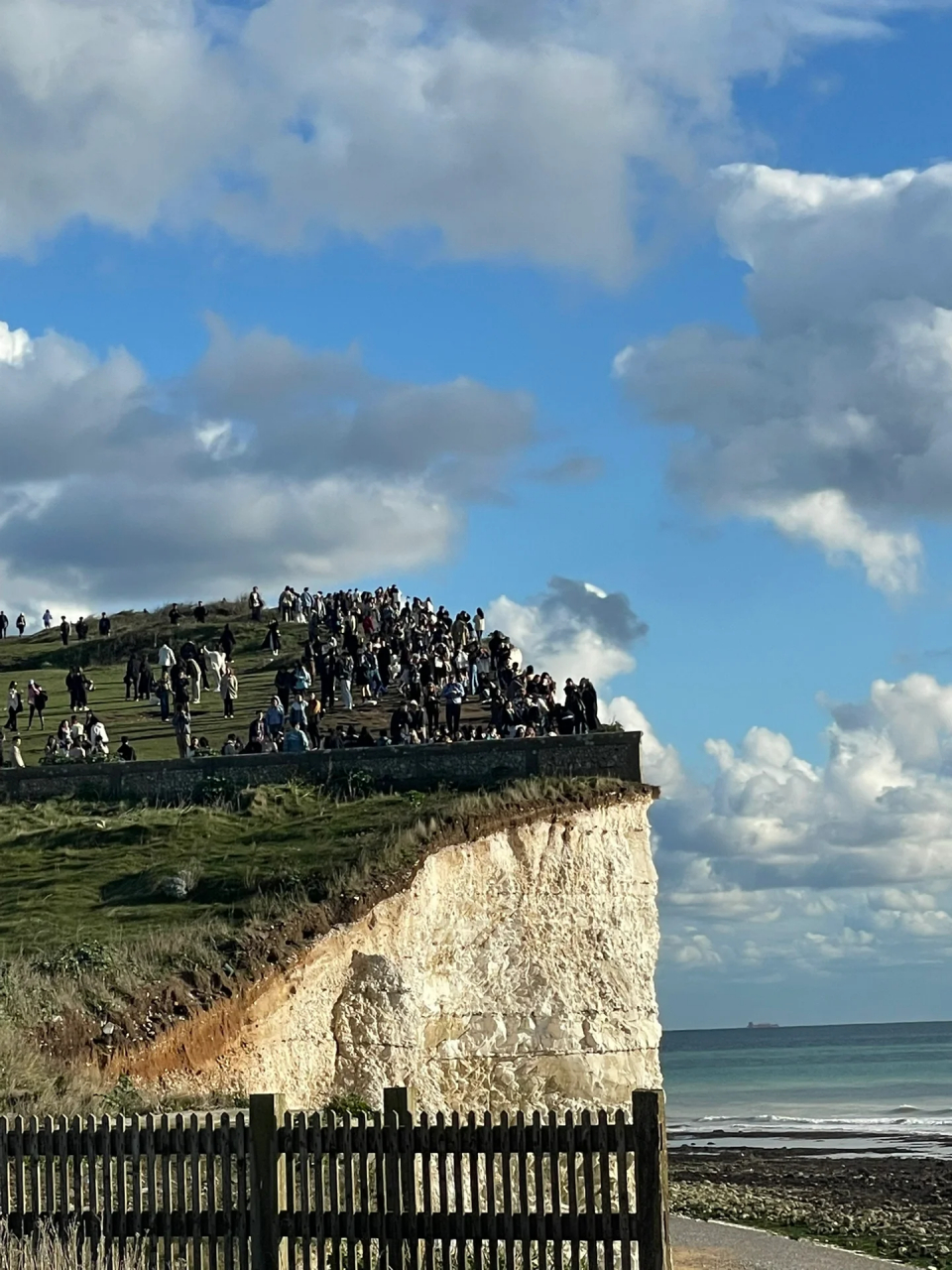 day 28 in london: 白崖游记  火车 公交 步行,历经三个多小时的颠簸