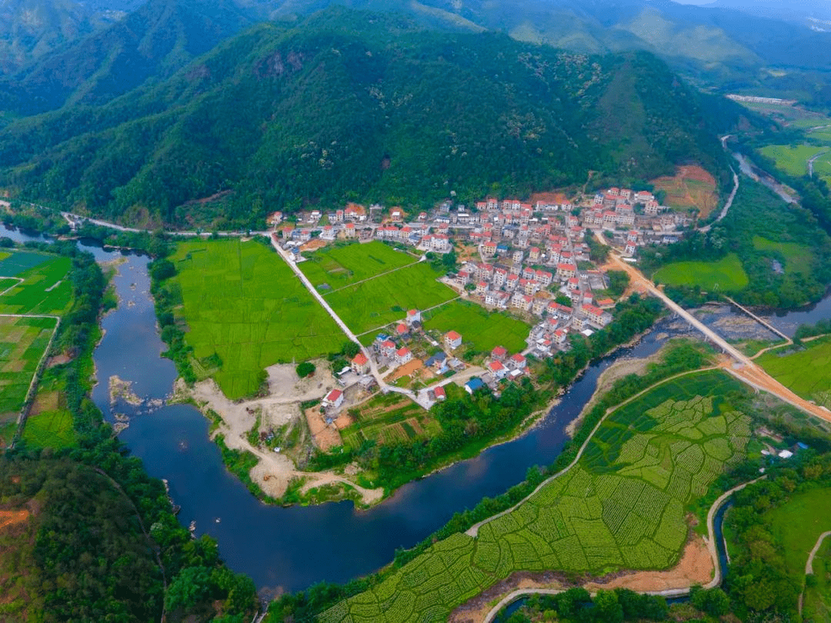 3月23日,农业农村部在福建省龙岩市上杭县举办#2023中国美丽乡村休闲