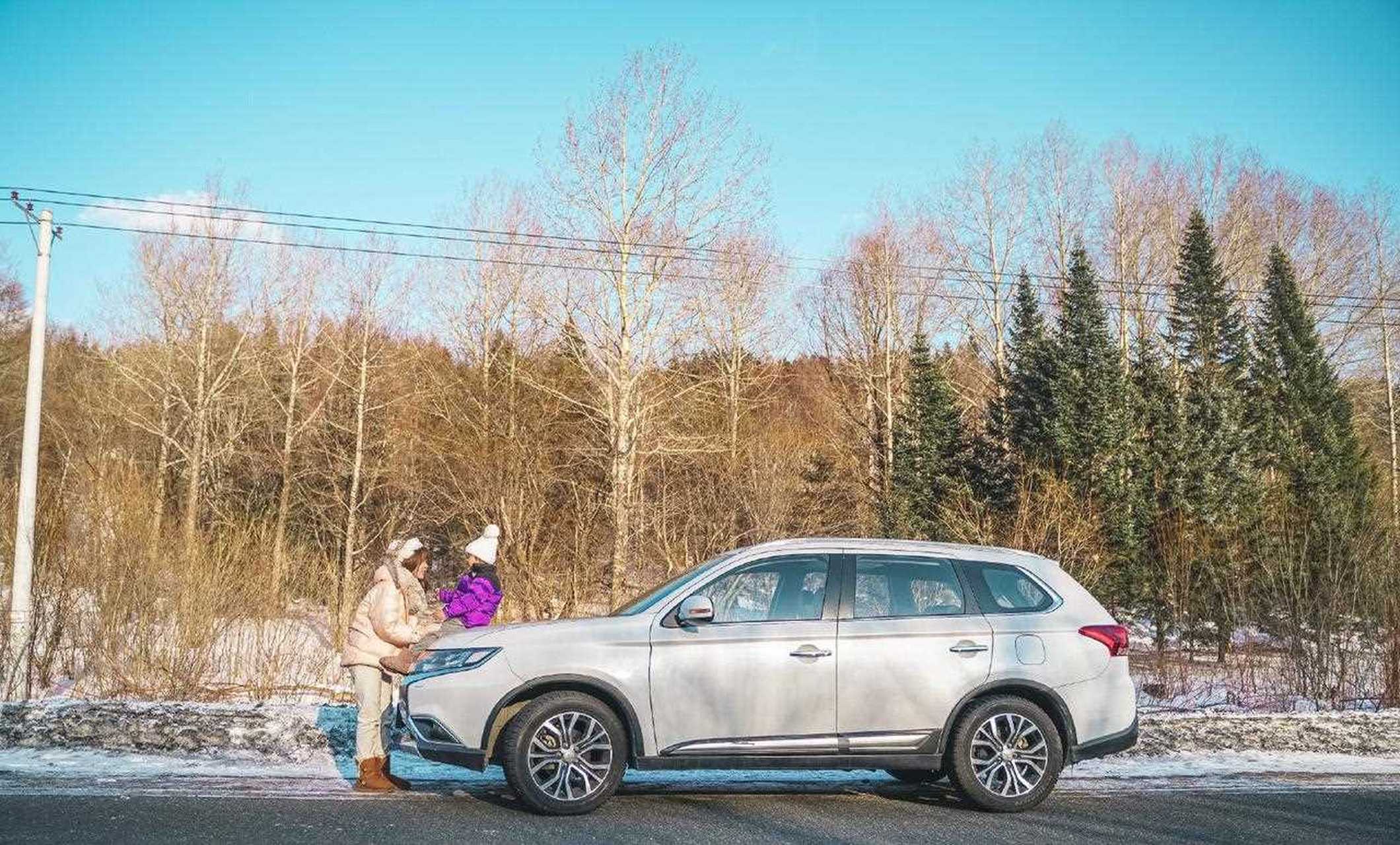 從上海出發如何去雪鄉?我們先坐飛機到哈爾濱,再自駕前往.