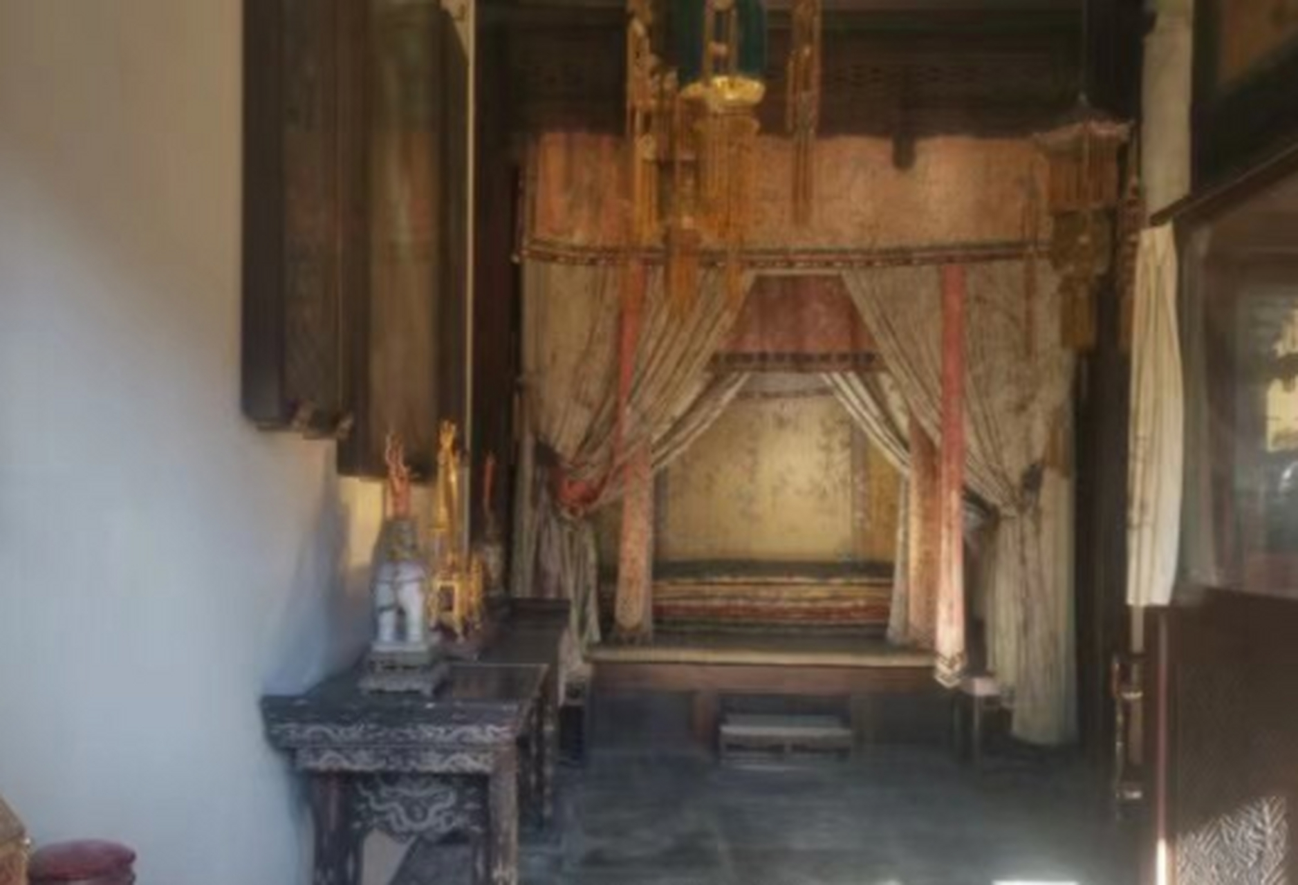 据说这就是慈禧太后的卧室,谁能想到,晚清时期最有权力的女人,卧室