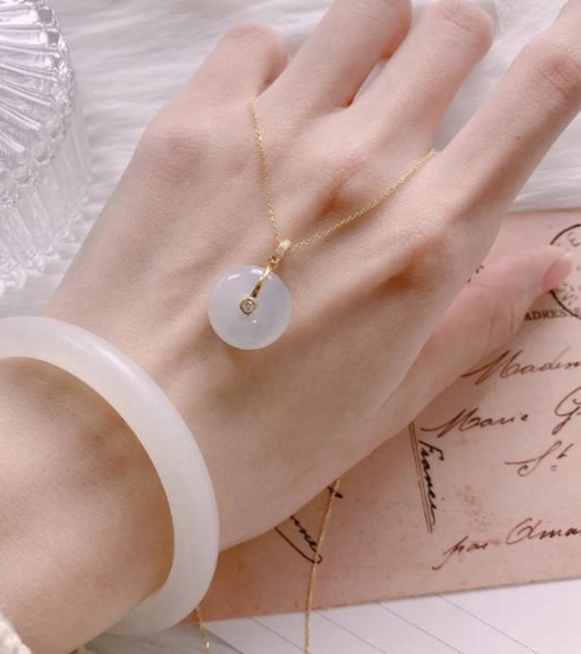 翡翠挂件##点击头像看直播# 一定要平平安安团高冰种翡翠平安扣平膊