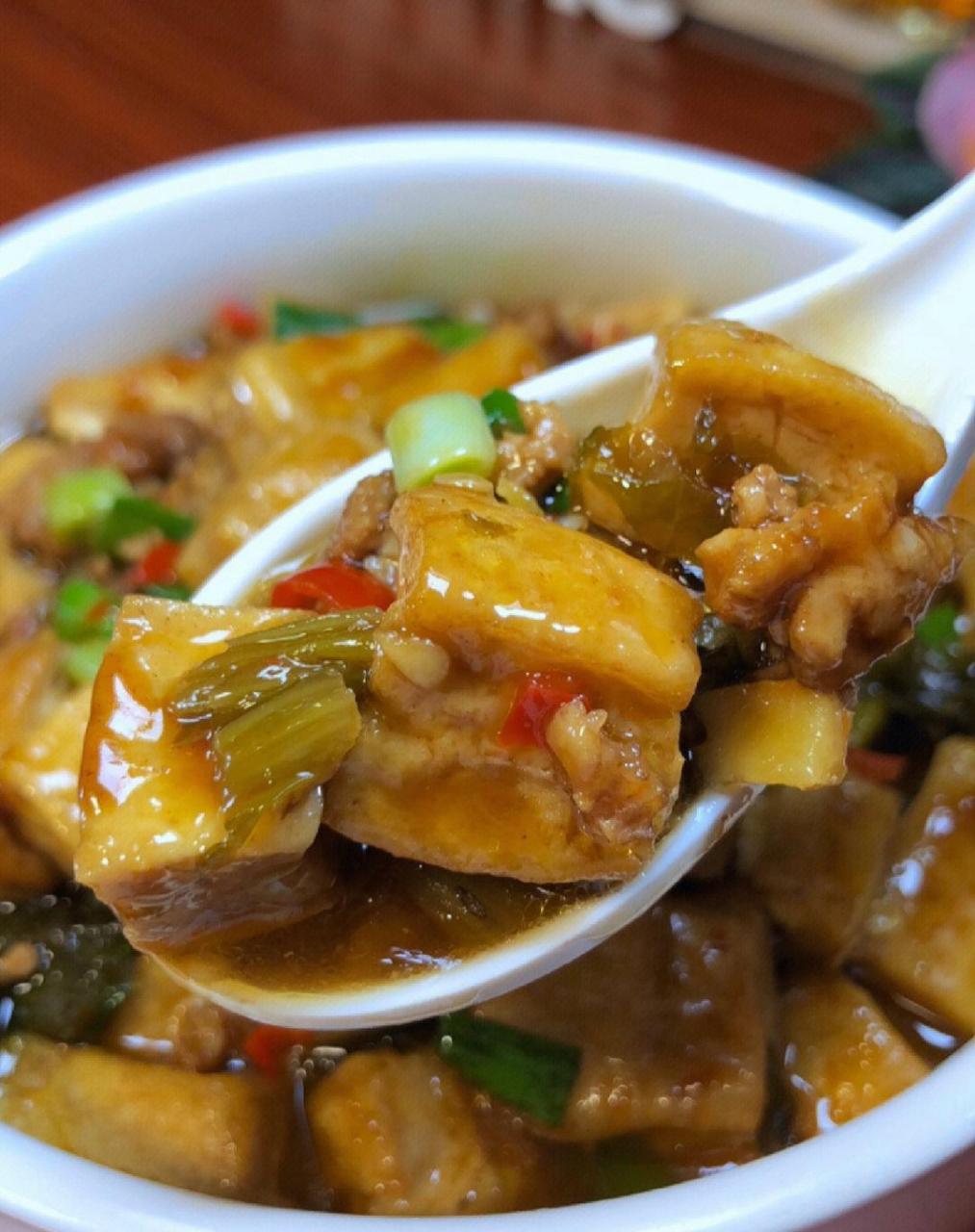 兔年"正月里"美食分享:香辣肉末酸菜豆腐,这么做巨巨巨好吃!