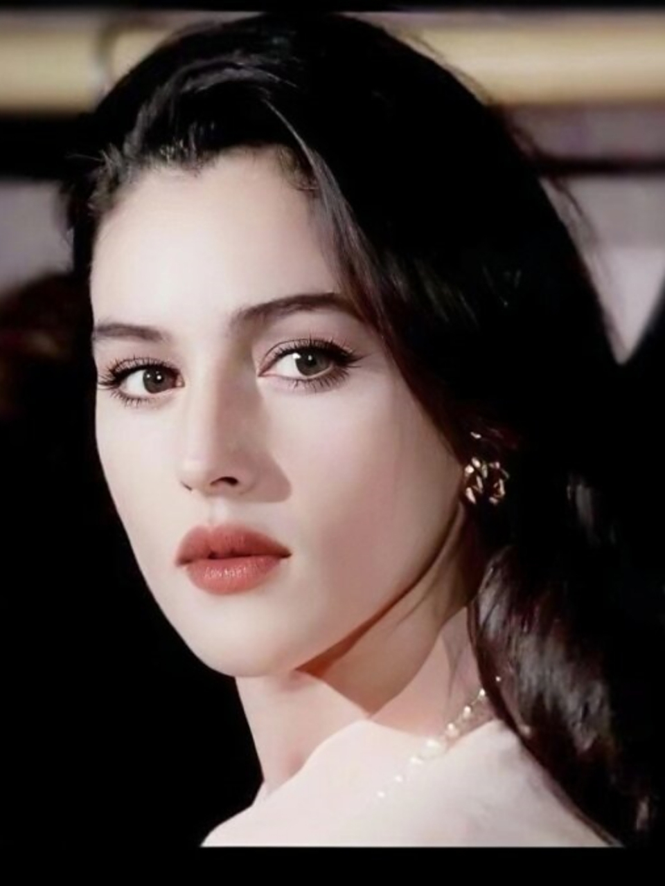 最美 球花 莫妮卡贝鲁奇  莫妮卡·贝鲁奇(monica bellucci),出生于