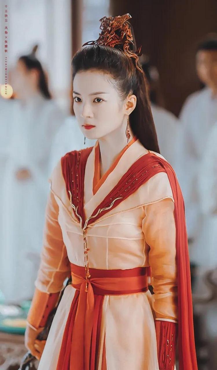 gif创作人# 《千古玦尘》大结局之凤染: 景涧也真是够绝情,居然当着